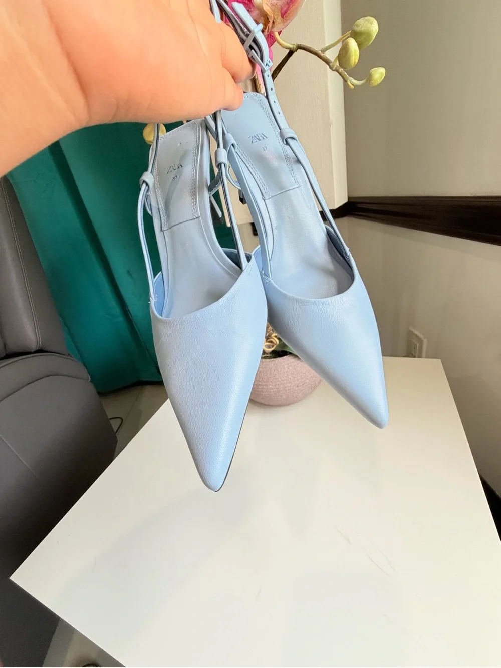Zara Light Blue Slingback Heels Pointed Toe Size 37 US 6.5
